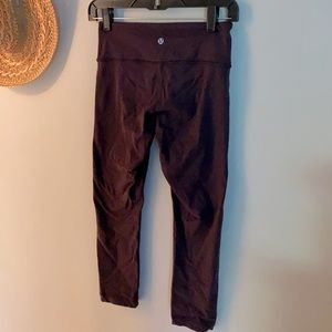 Lululemon Maroon Capri Leggings
